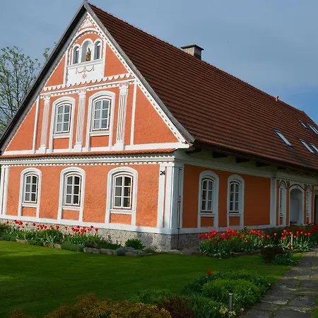 Ruzova U Simanku